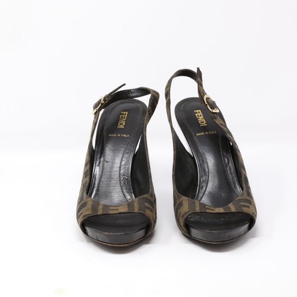 FENDI MONOGRAM WEDGE SLING BACK - Picture 3 of 3